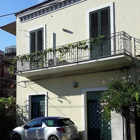 Casa Vacanza Da Isa Apartment