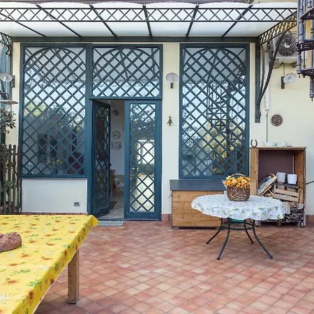 Apartment Casa Vacanza Da Isa Aci Sant'Antonio